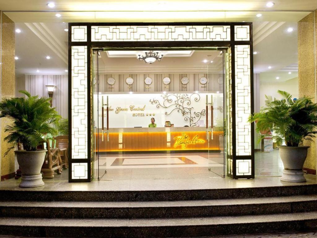 Bamboo Green Central Hotel Дананг Екстериор снимка