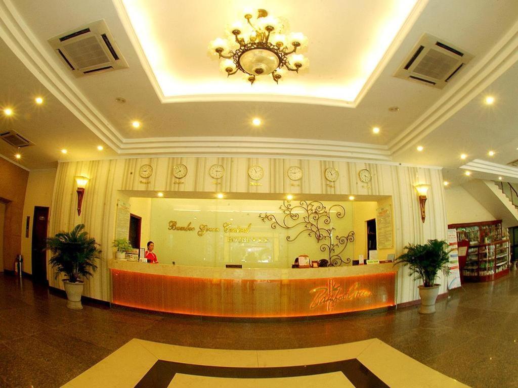 Bamboo Green Central Hotel Дананг Екстериор снимка
