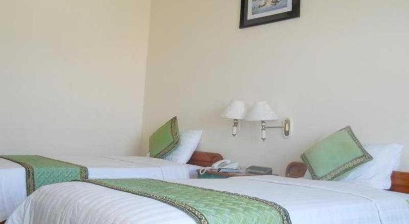 Bamboo Green Central Hotel Дананг Екстериор снимка