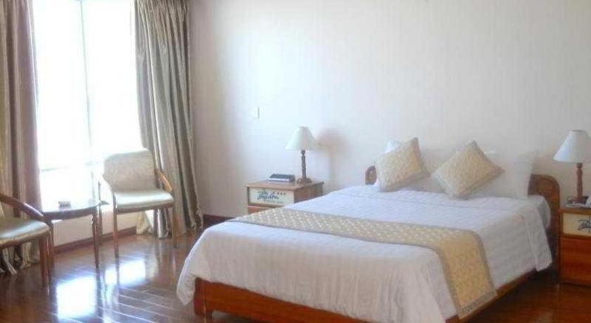 Bamboo Green Central Hotel Дананг Екстериор снимка