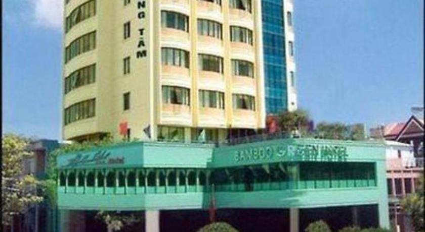 Bamboo Green Central Hotel Дананг Екстериор снимка