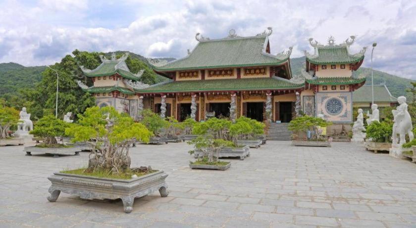 Bamboo Green Central Hotel Дананг Екстериор снимка