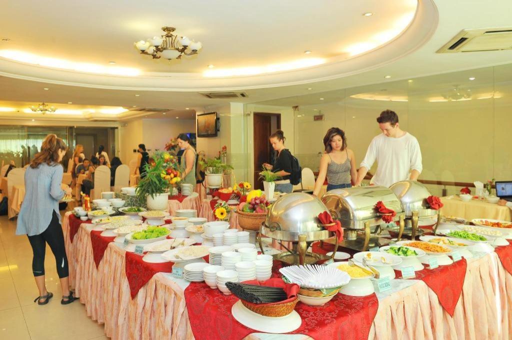Bamboo Green Central Hotel Дананг Екстериор снимка